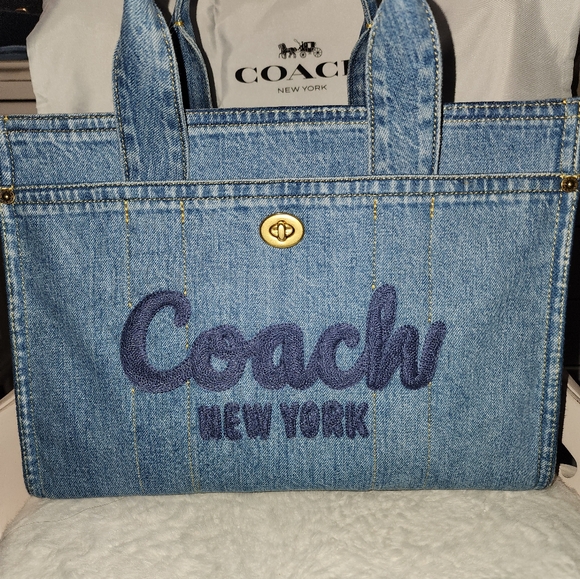 Coach denim bag with pouch - Picture 4 of 13